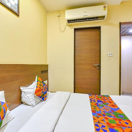 Fabhotel Rb Residency سورات المظهر الخارجي الصورة