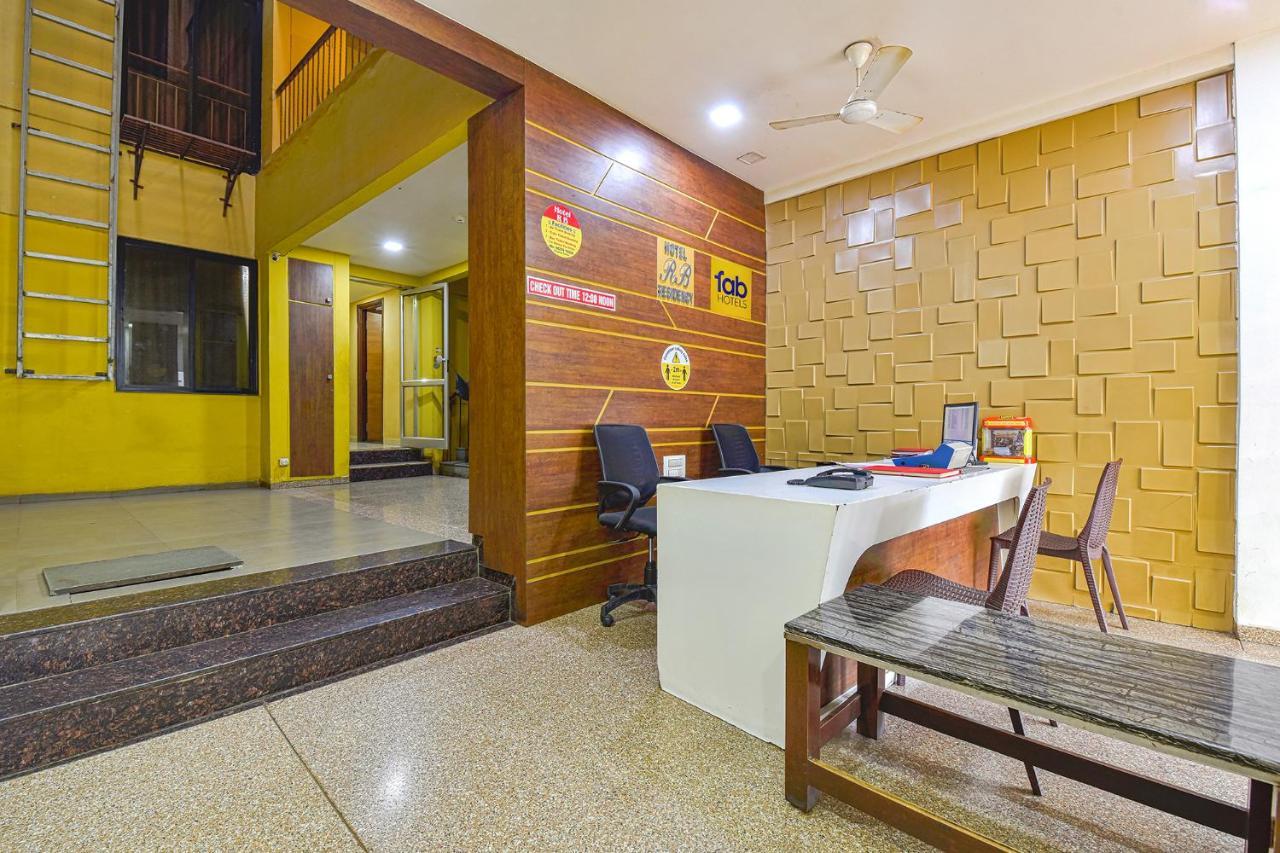 Fabhotel Rb Residency سورات المظهر الخارجي الصورة