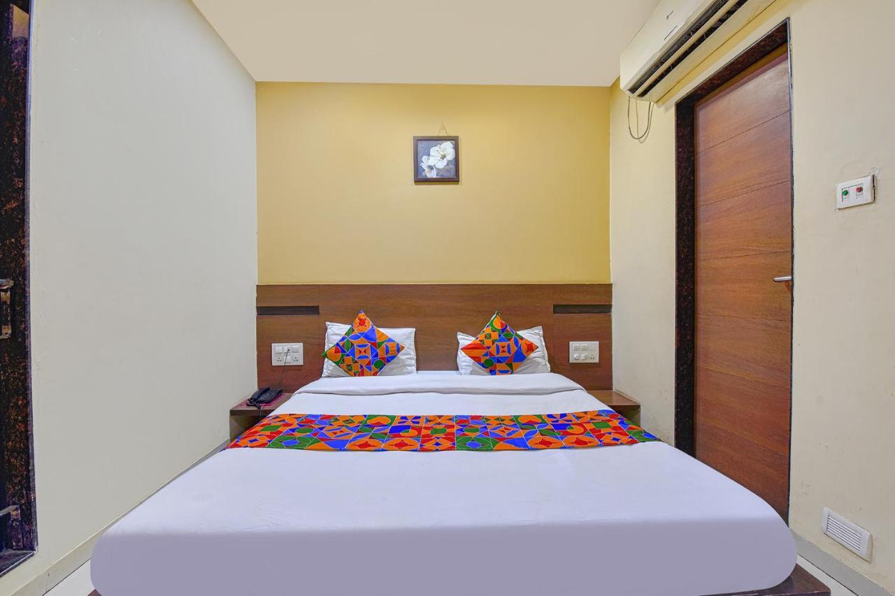 Fabhotel Rb Residency سورات المظهر الخارجي الصورة